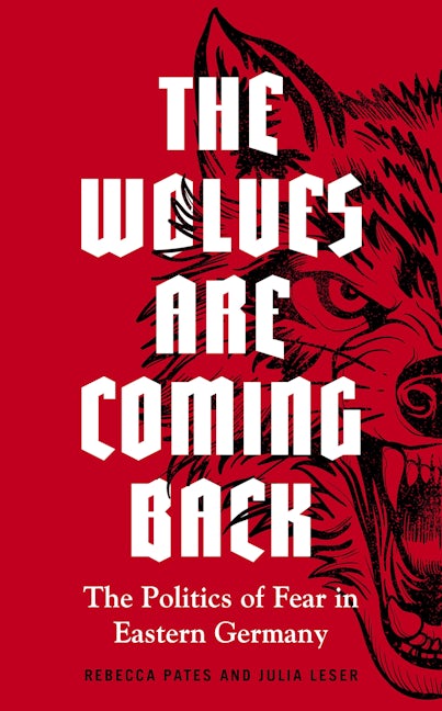 Book cover image for The wolves are coming back ISBN: 9781526147011